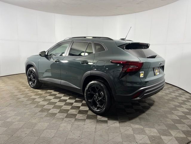 New 2026 Chevrolet Trax LT FWD image 4