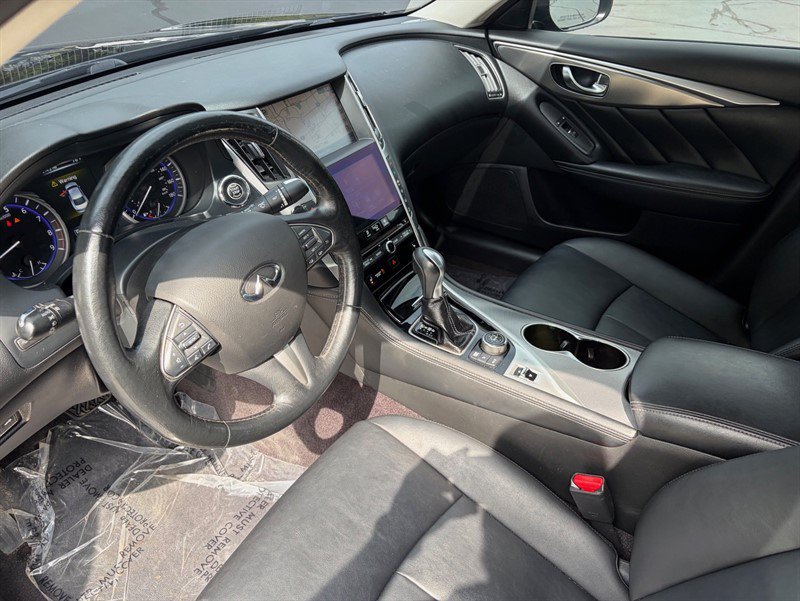 Used 2015 INFINITI Q50 Premium w/ Navigation Package AWD/4WD image 26
