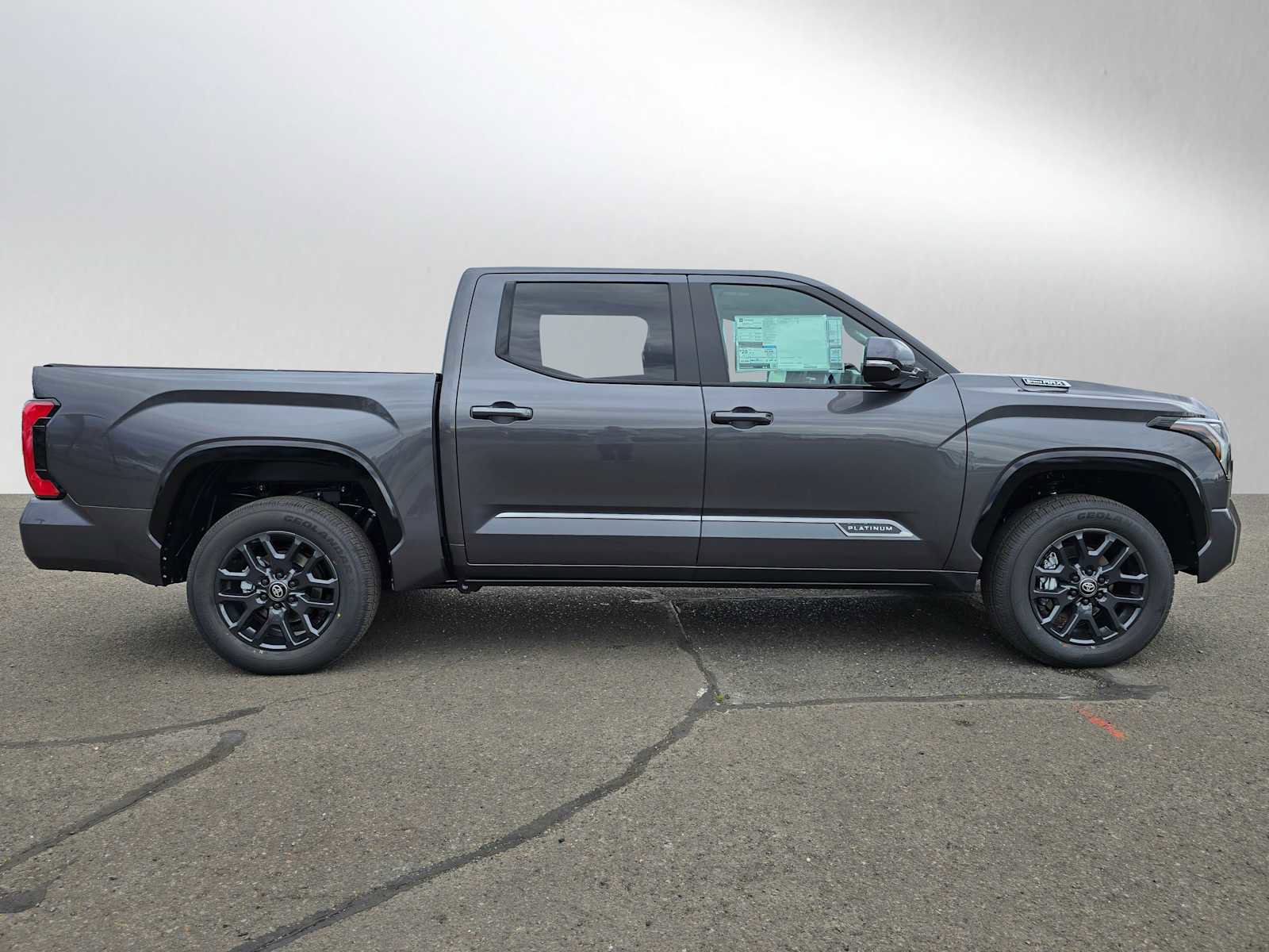 New 2025 Toyota Tundra Platinum image 8
