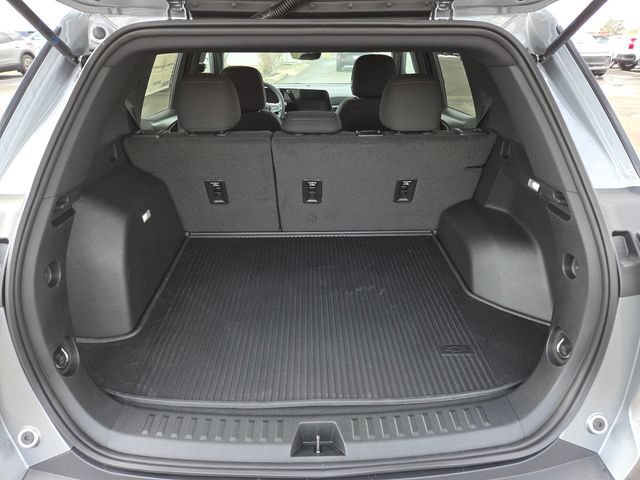New 2026 Chevrolet Equinox LT w/ Safety and Technology Package FWD image 24