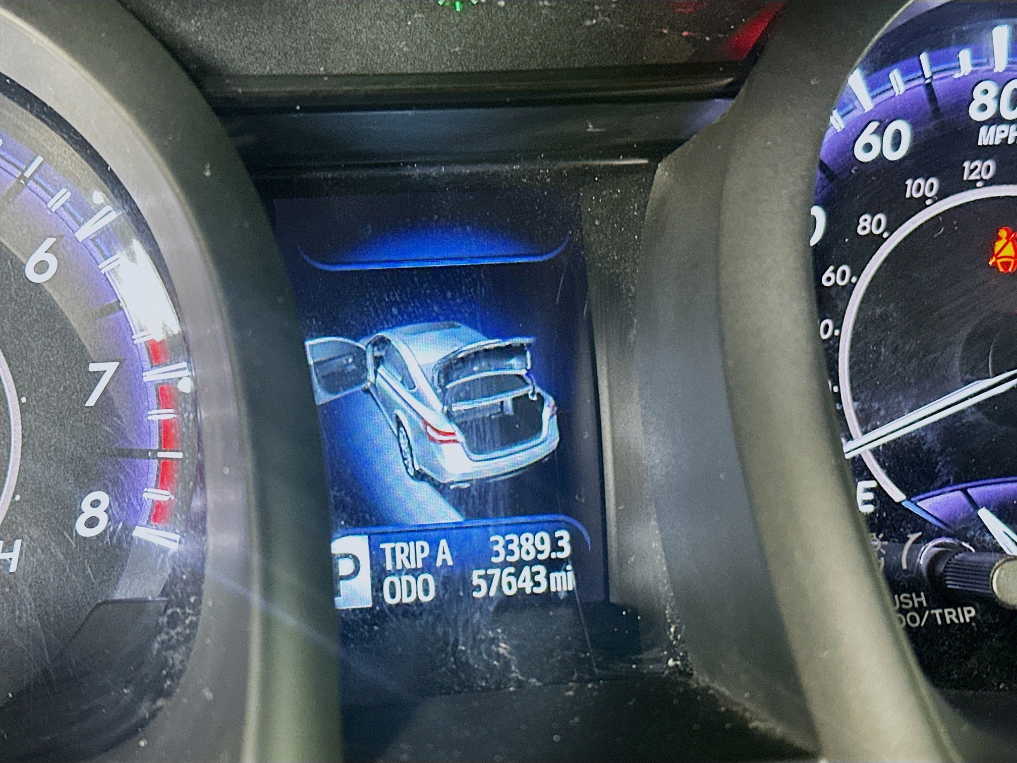 Used 2016 Toyota Avalon XLE FWD image 19