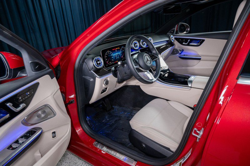 Certified 2026 Mercedes-Benz C 300 Sedan image 12