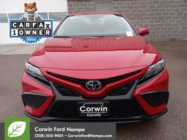 Used 2024 Toyota Camry SE image 8