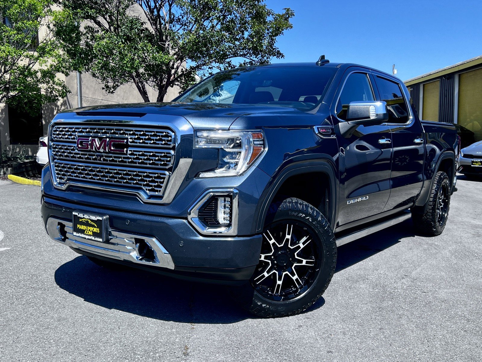 Used 2019 GMC Sierra 1500 Denali w/ Denali Ultimate Package AWD/4WD image 2