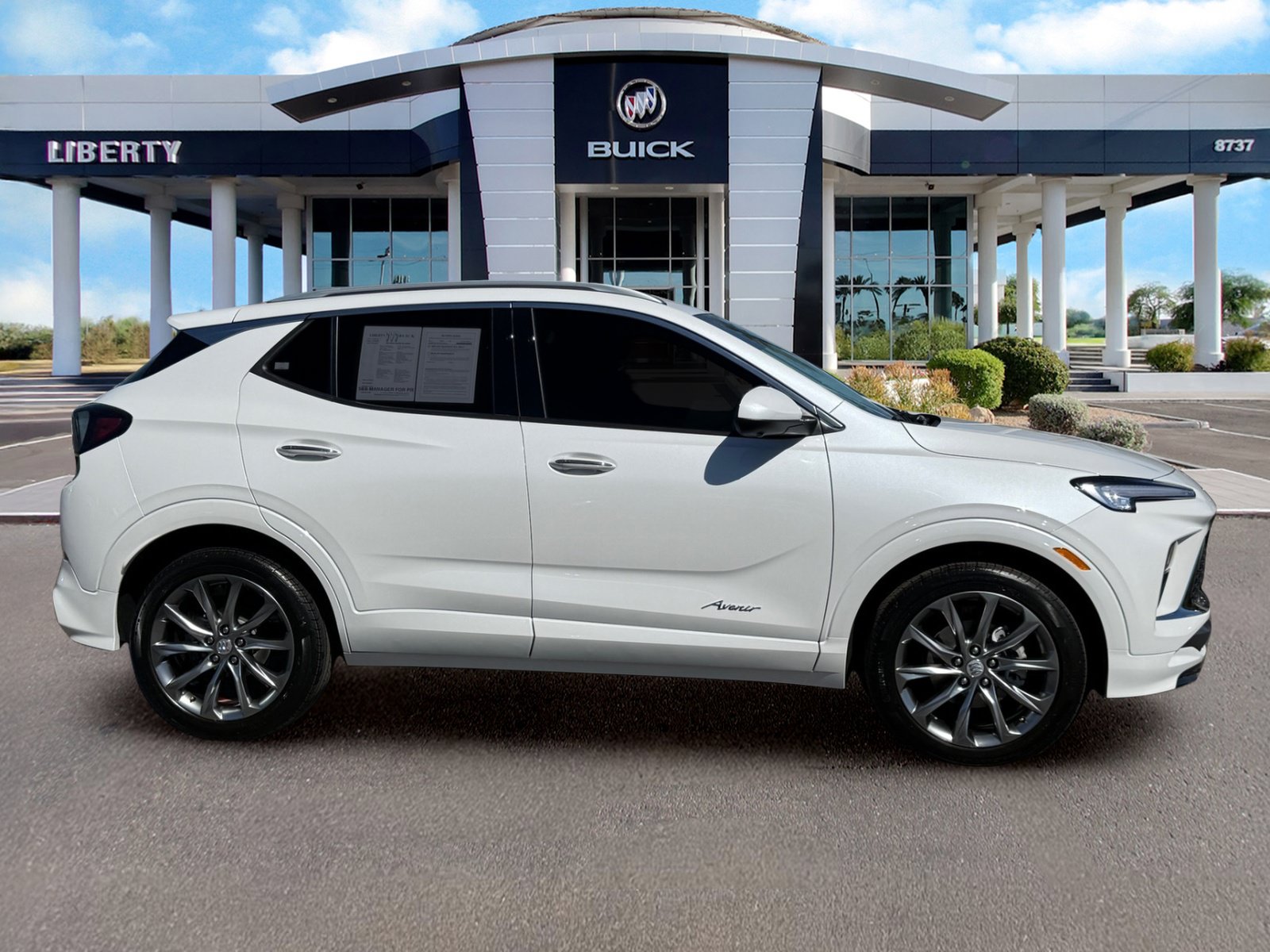 Used 2026 Buick Encore GX Avenir w/ Avenir Technology Package FWD image 2