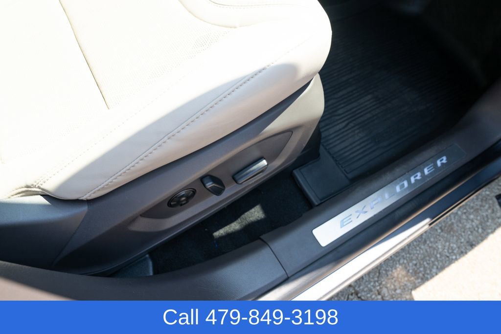 Used 2021 Ford Explorer Platinum w/ Equipment Group 601A image 46