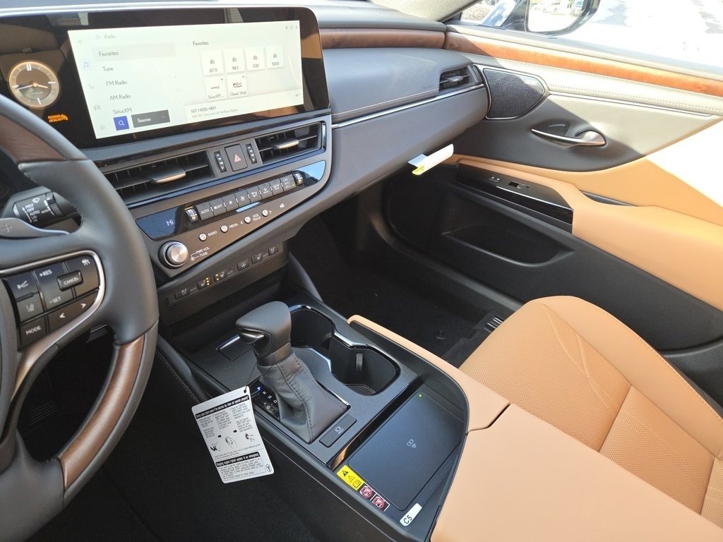 New 2025 Lexus ES 350 350 Luxury image 39