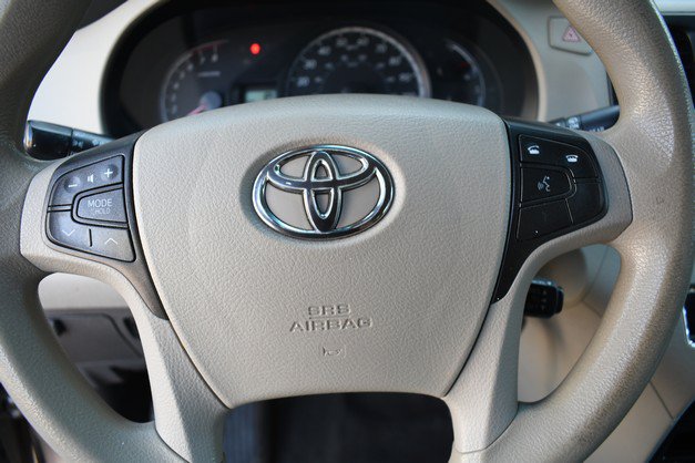 Used 2014 Toyota Sienna LE FWD image 31