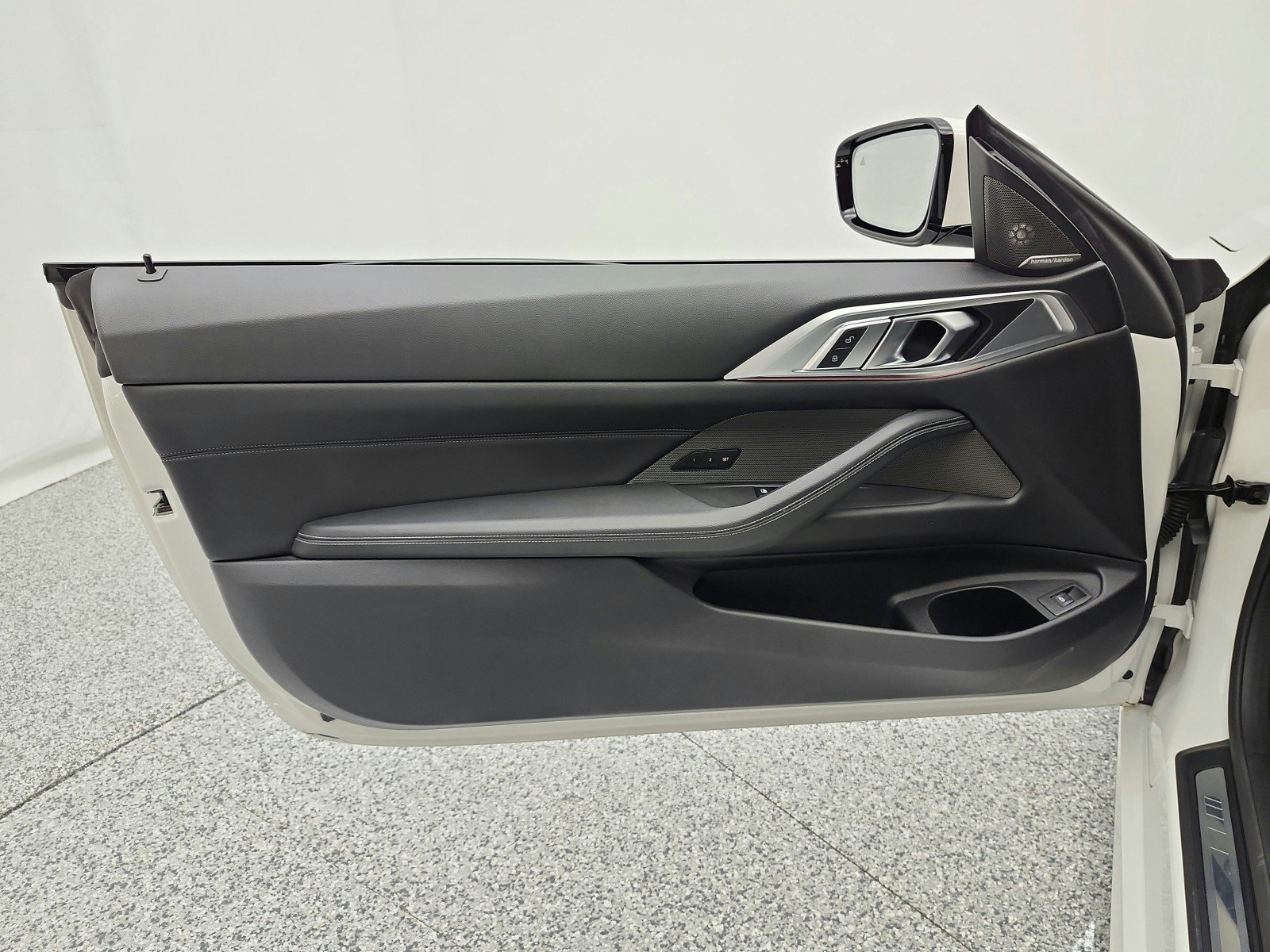 Used 2023 BMW 430i Coupe w/ M Sport Package RWD image 12