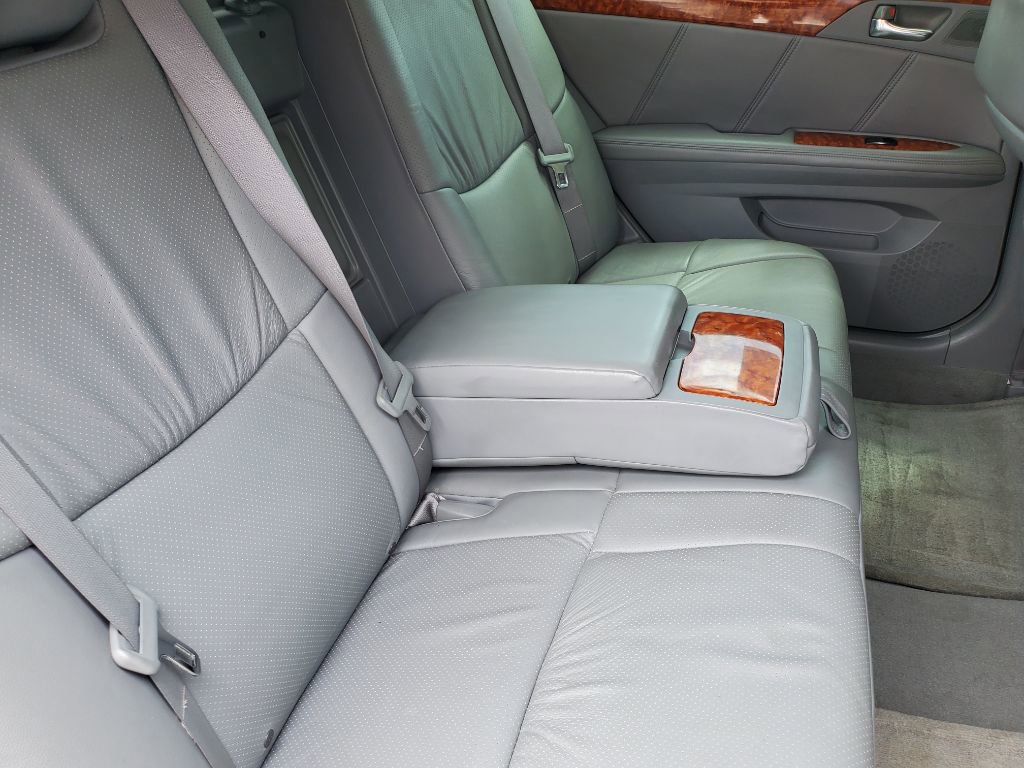 Used 2005 Toyota Avalon FWD image 39