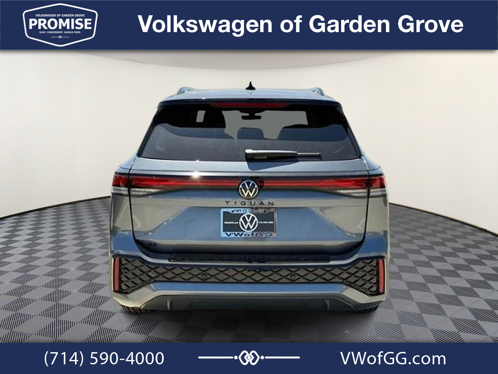 New 2026 Volkswagen Tiguan SE R-Line FWD image 6