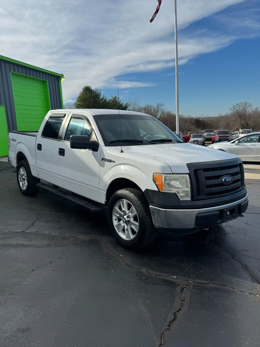 Used 2011 Ford F150 XL w/ XL Plus Pkg image 4
