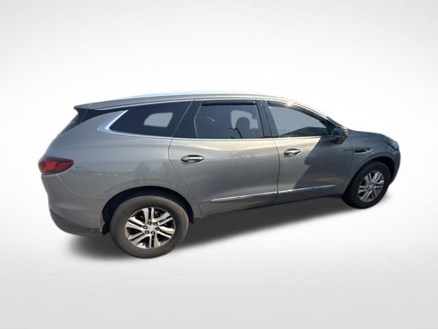 Used 2018 Buick Enclave Essence w/ Trailering Package FWD image 9