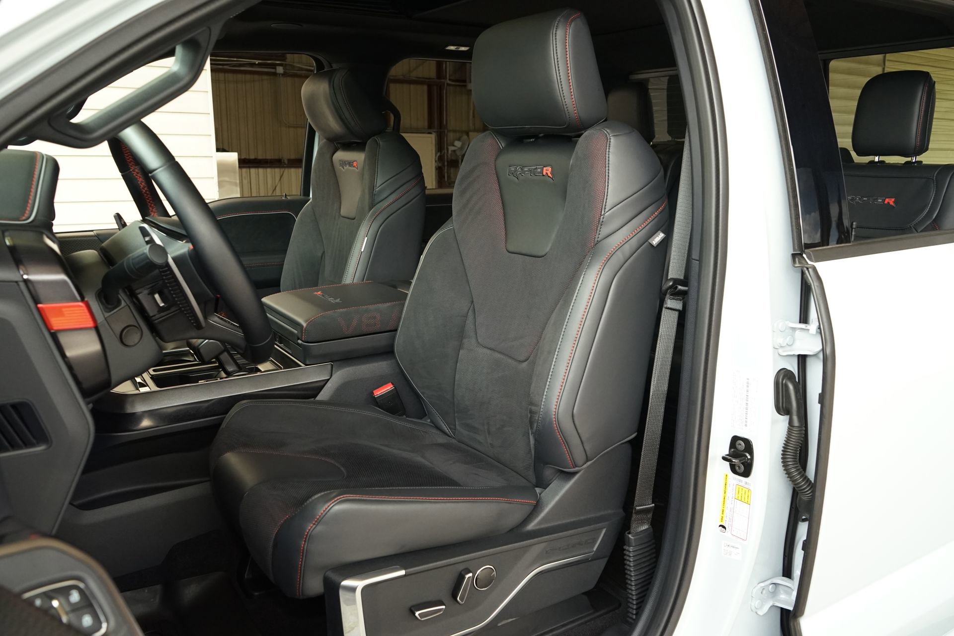 Used 2025 Ford F150 Raptor w/ Equipment Group 803A Raptor R image 10