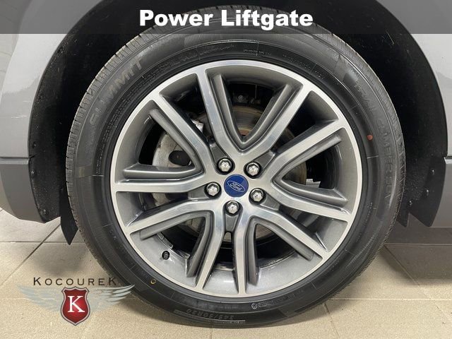 Used 2021 Ford Edge Titanium w/ Cold Weather Package AWD/4WD image 8