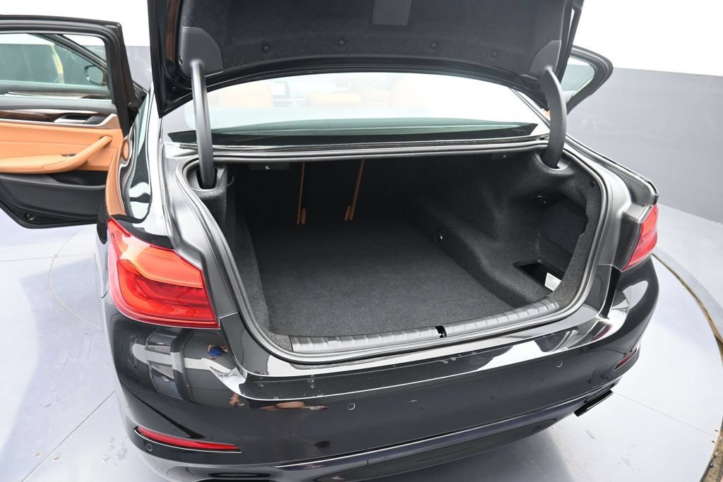 Used 2018 BMW 540i xDrive w/ Premium Package AWD/4WD image 17