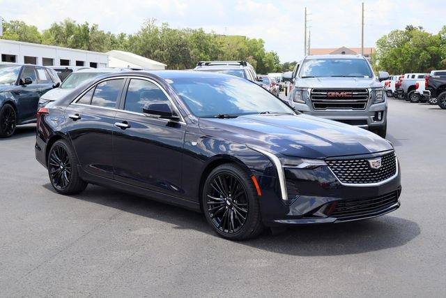 Used 2020 Cadillac CT4 Premium Luxury RWD image 2