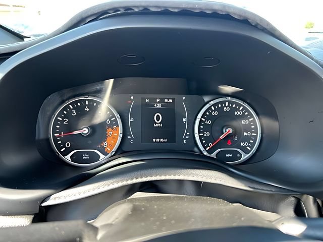Used 2018 Jeep Renegade Altitude w/ Advanced Technology Group AWD/4WD image 22