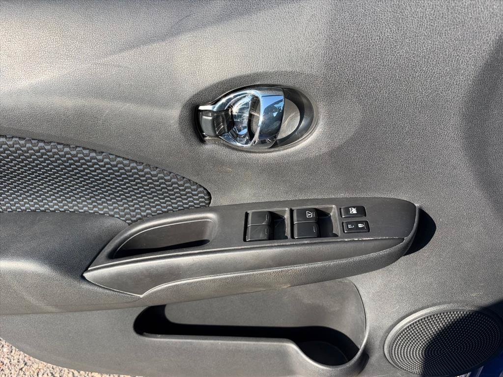 Used 2016 Nissan Versa Note SV FWD image 17