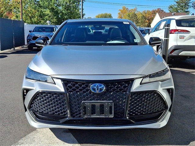 Certified 2021 Toyota Avalon XSE image 2