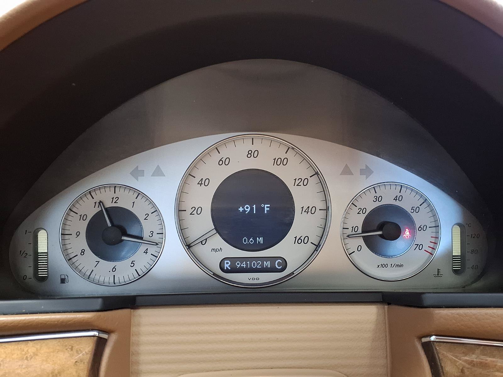 Used 2008 Mercedes-Benz E 350 Sedan image 27