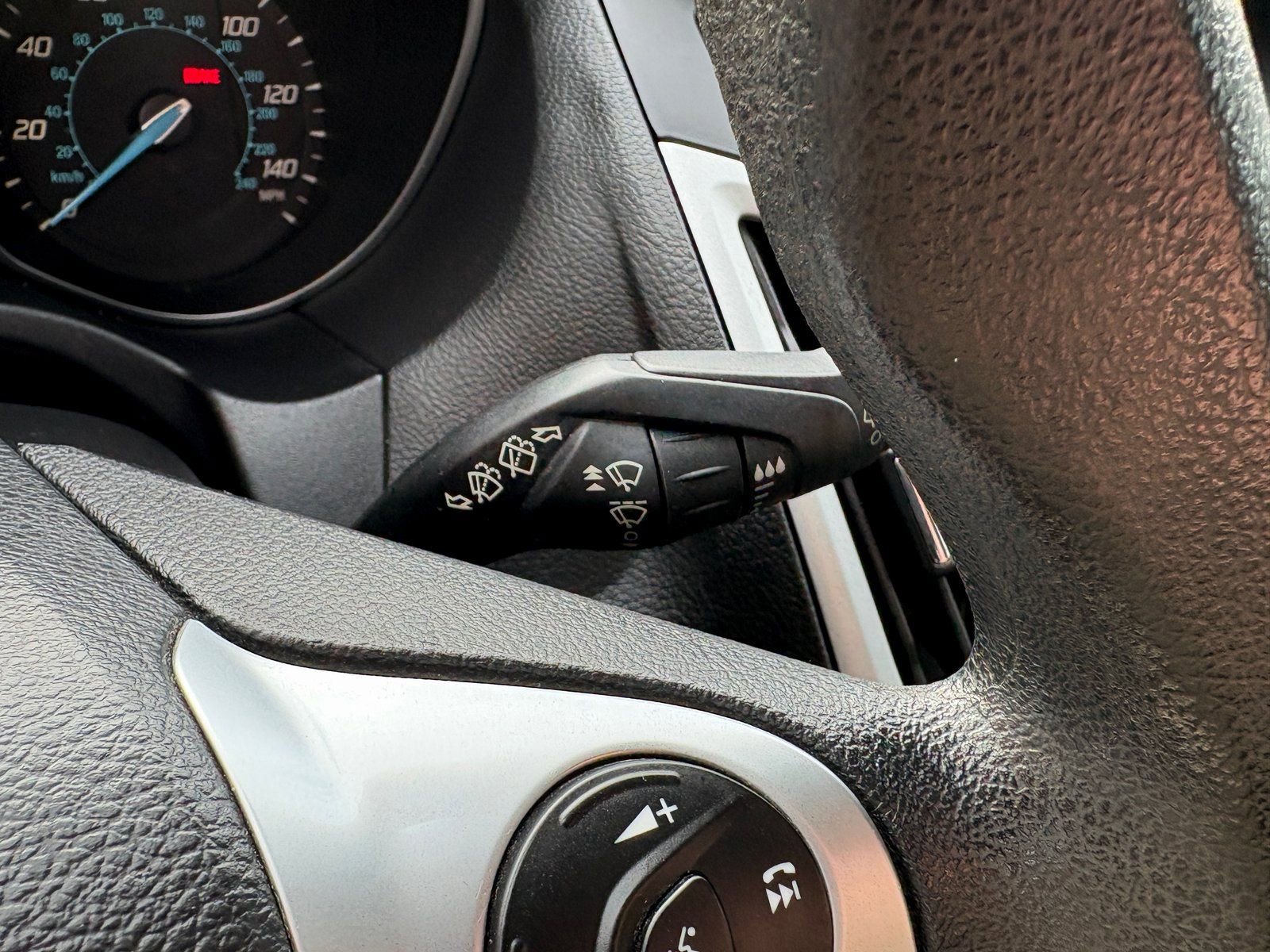 Used 2014 Ford Focus SE FWD image 35
