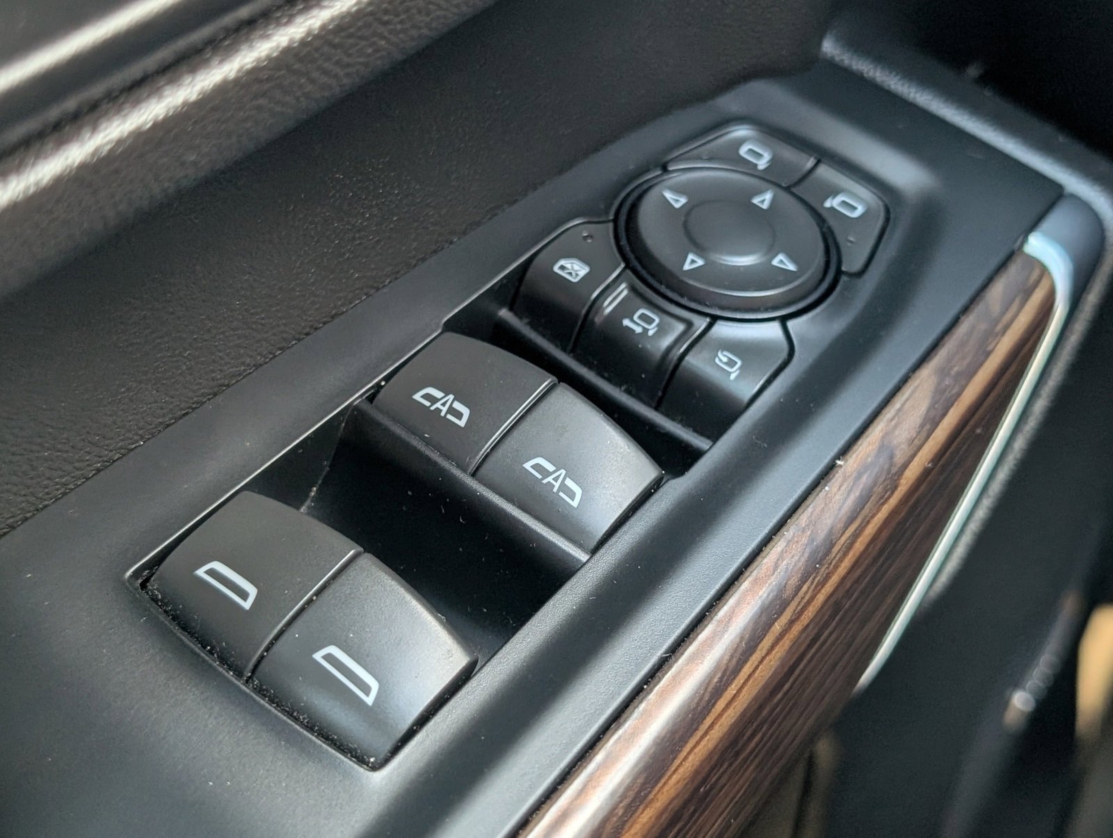 Certified 2023 Chevrolet Silverado 2500 High Country w/ Safety Package II image 42