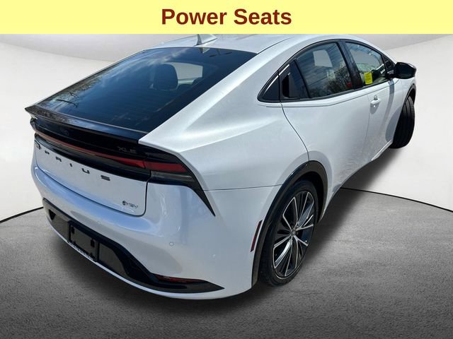 Used 2024 Toyota Prius XLE FWD image 10