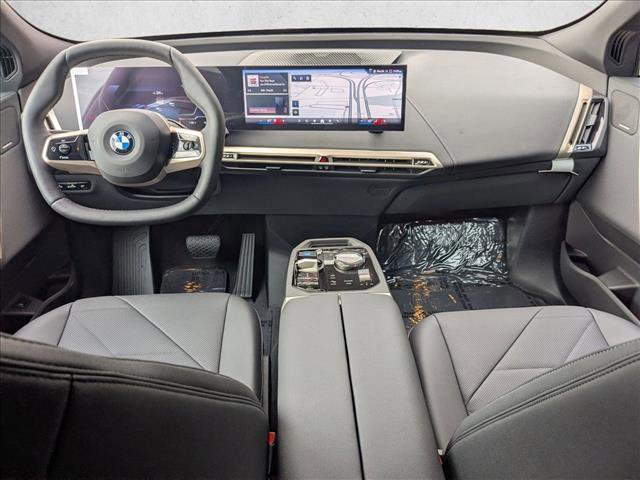 Used 2026 BMW iX xDrive45 image 15