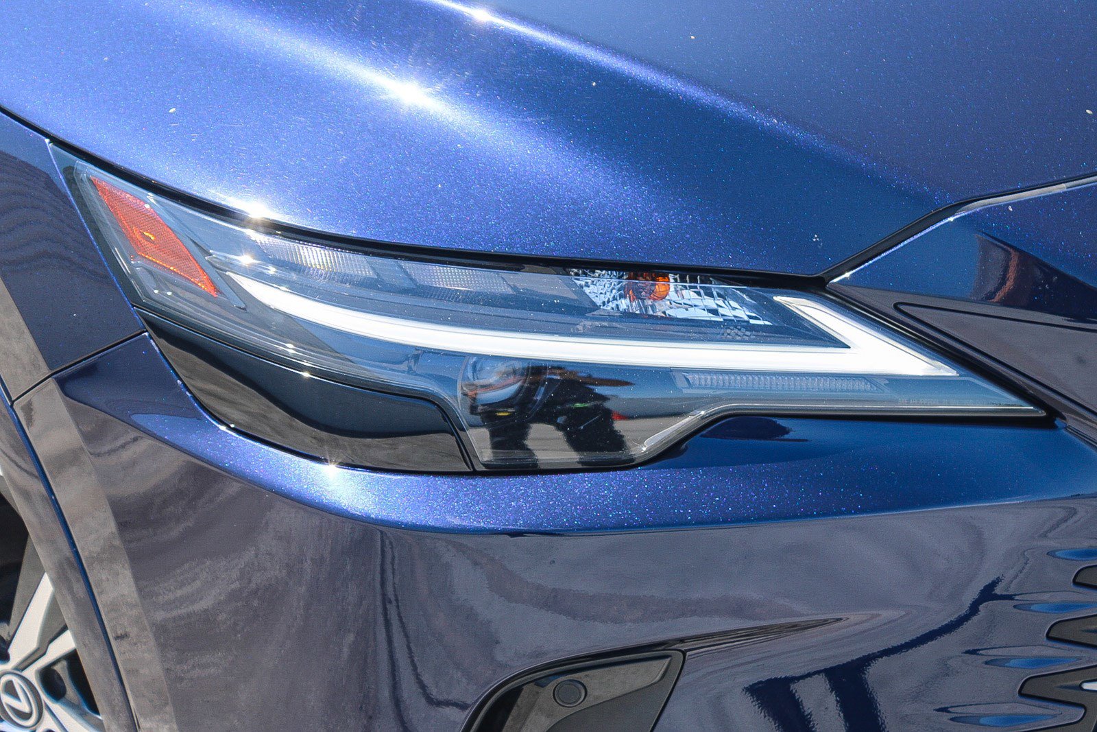 Used 2024 Lexus RX 350 FWD w/ Technology Package image 2