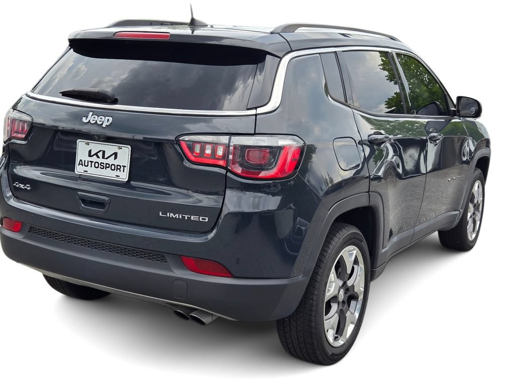 Used 2018 Jeep Compass Limited w/ Navigation Group AWD/4WD image 9
