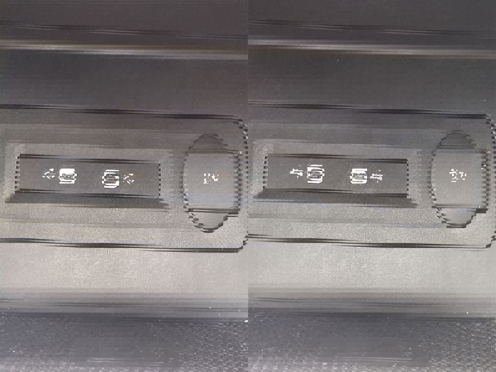 Used 2021 Volkswagen Atlas SEL R-Line image 33