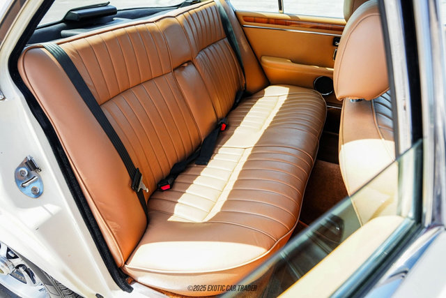 Used 1987 Jaguar XJ6 RWD image 34