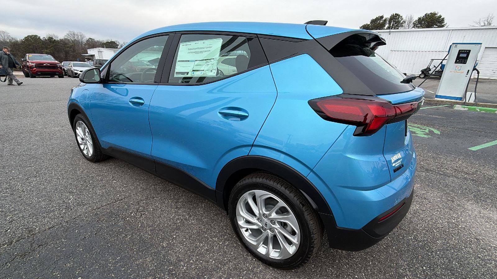 New 2027 Chevrolet Bolt LT w/ Comfort Package image 7