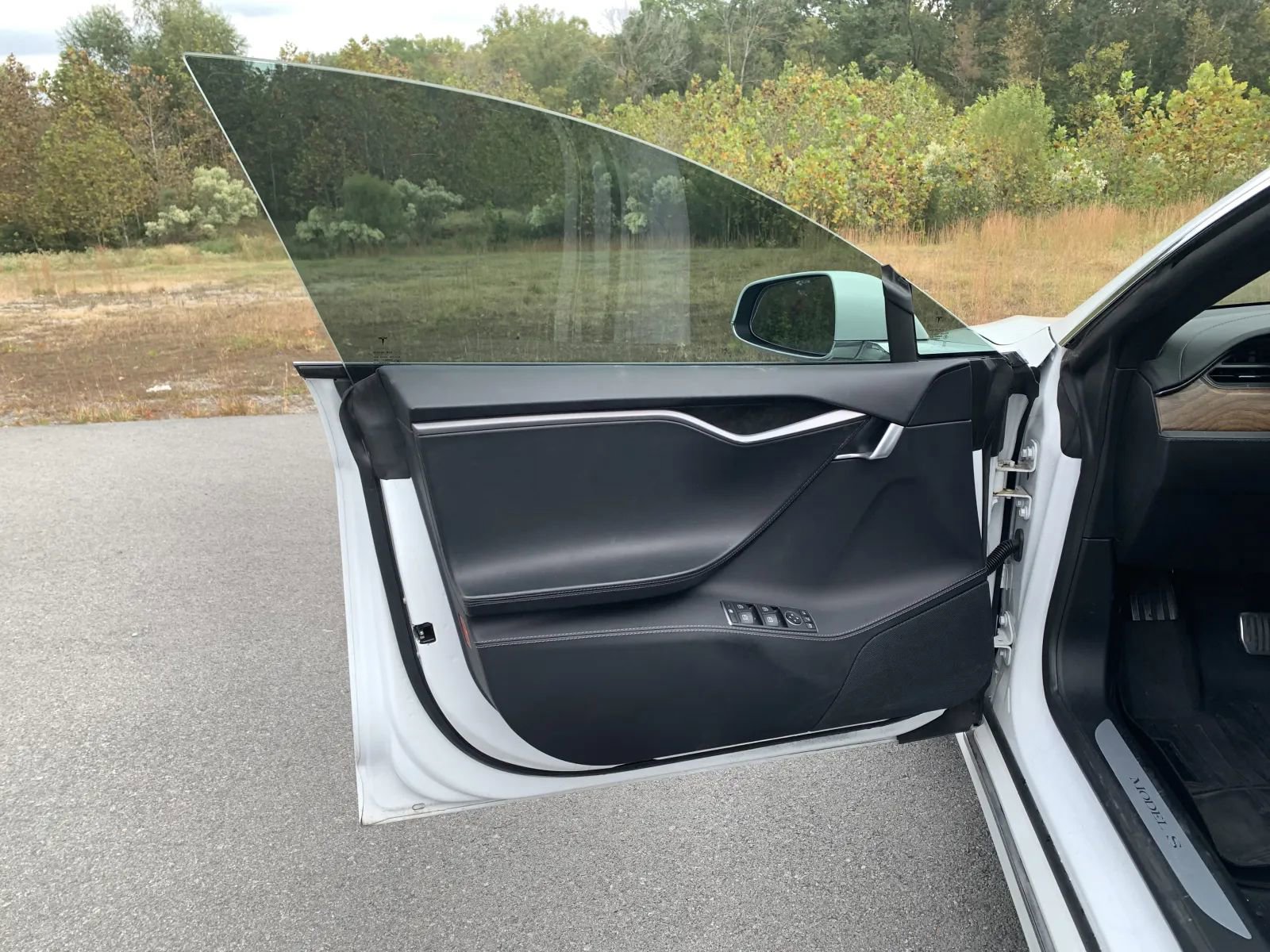 Used 2020 Tesla Model S AWD image 15