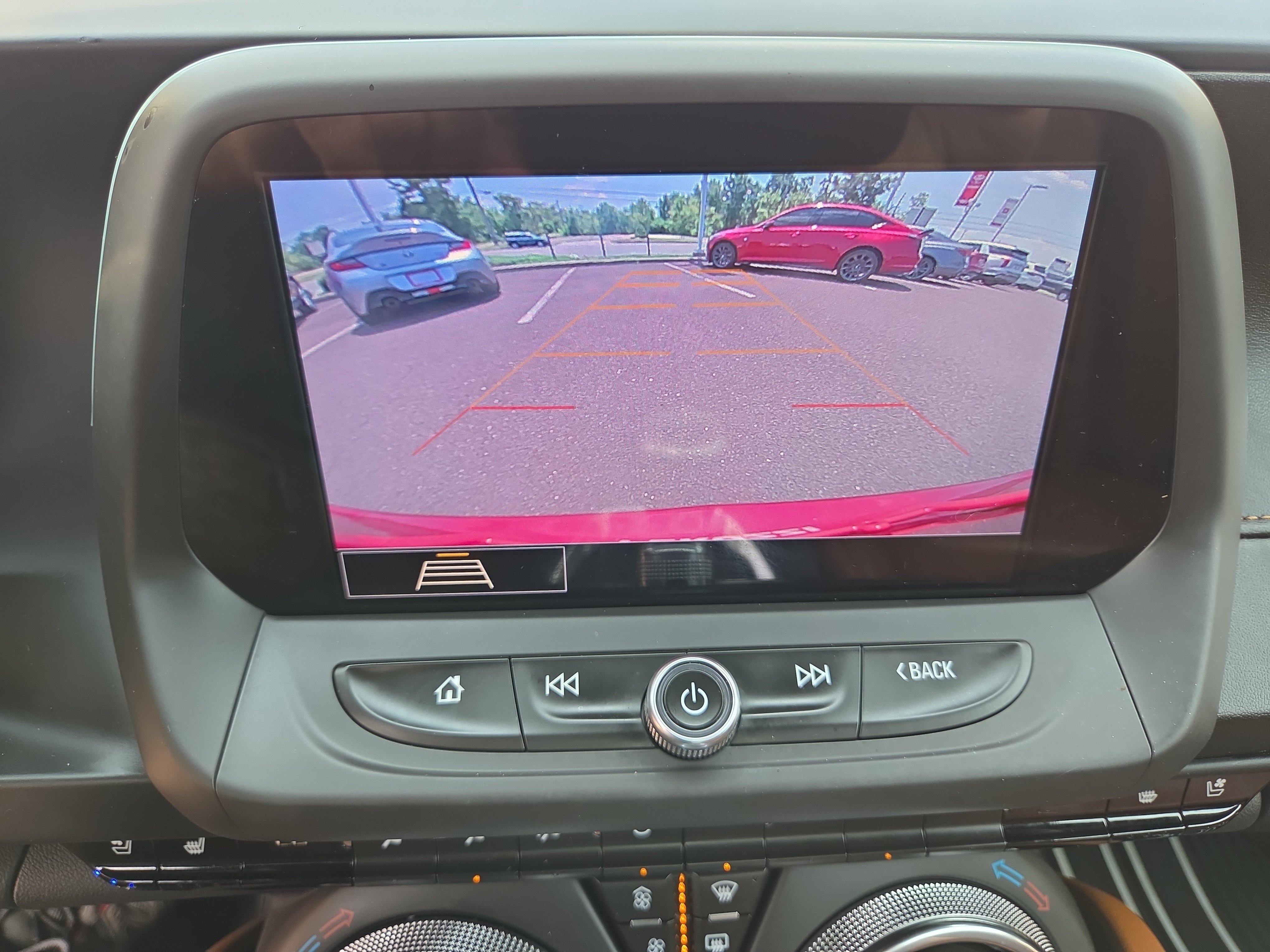 Used 2020 Chevrolet Camaro SS RWD image 28