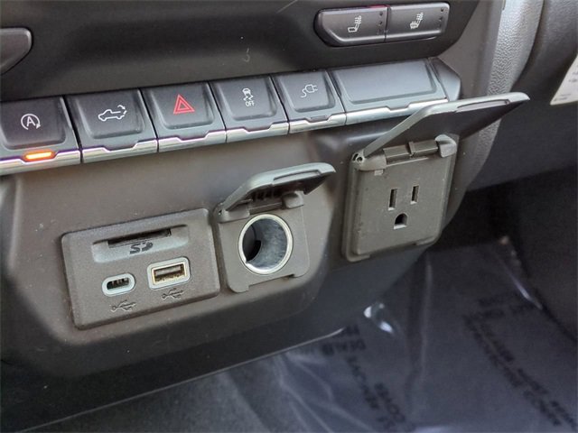 Used 2020 Chevrolet Silverado 1500 LT w/ All-Star Edition image 22