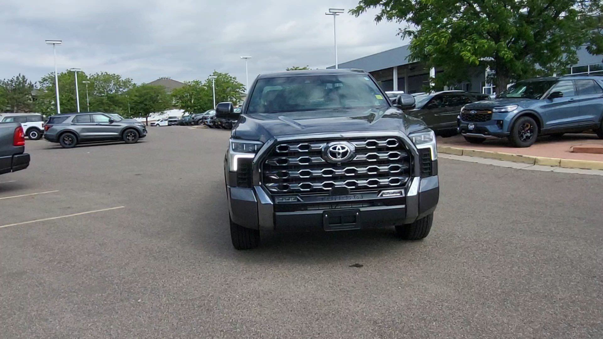 Used 2025 Toyota Tundra Platinum AWD/4WD image 7