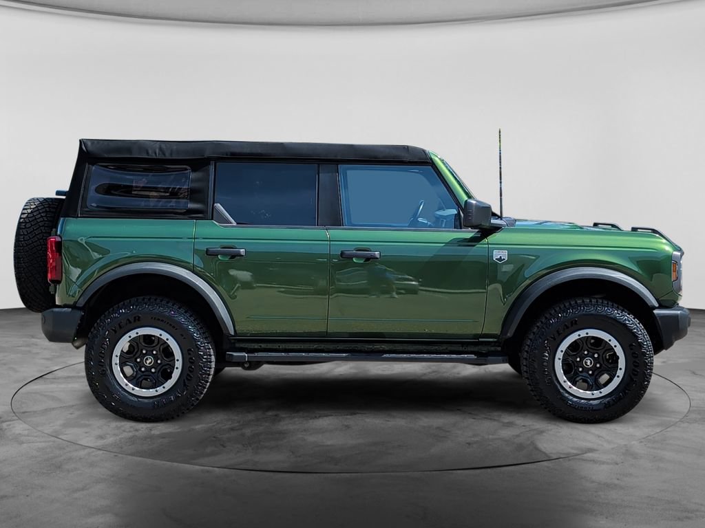 Used 2023 Ford Bronco Big Bend w/ Sasquatch Package AWD/4WD image 8