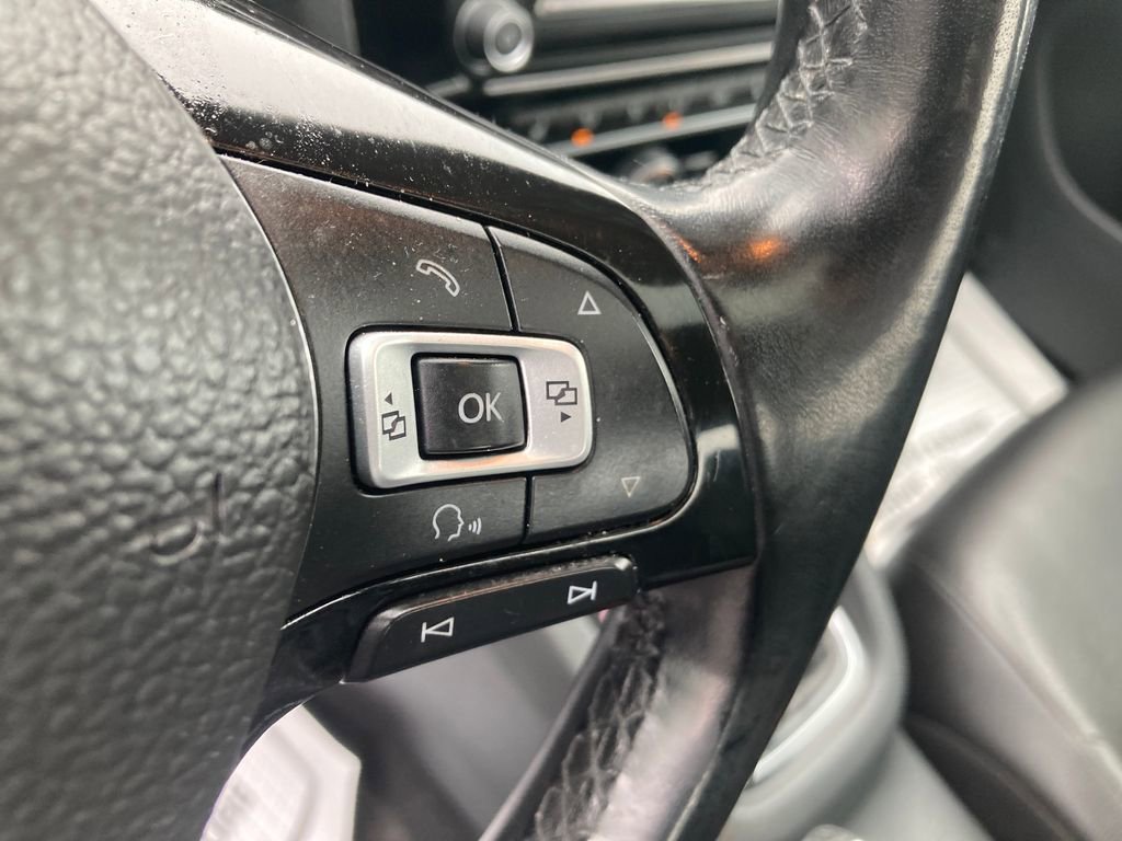 Used 2017 Volkswagen Jetta SEL image 43