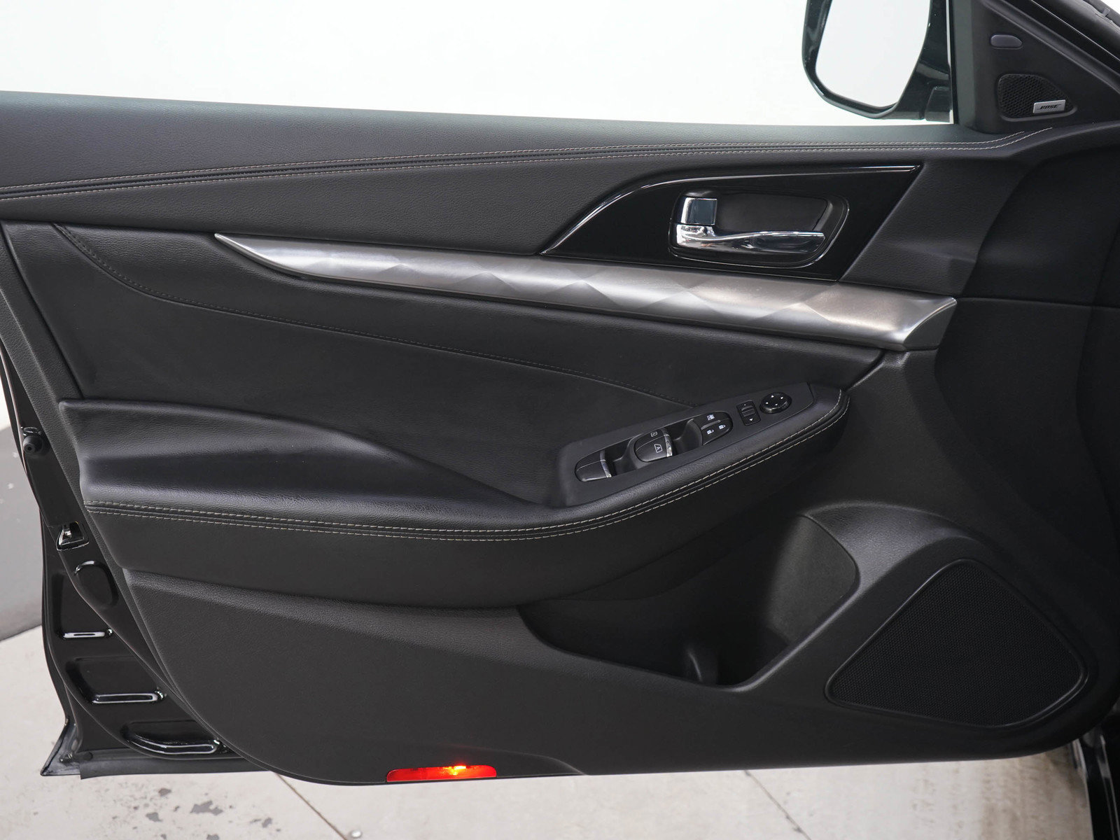 Used 2023 Nissan Maxima SL FWD image 20