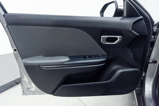 Used 2025 Kia K4 FWD image 11