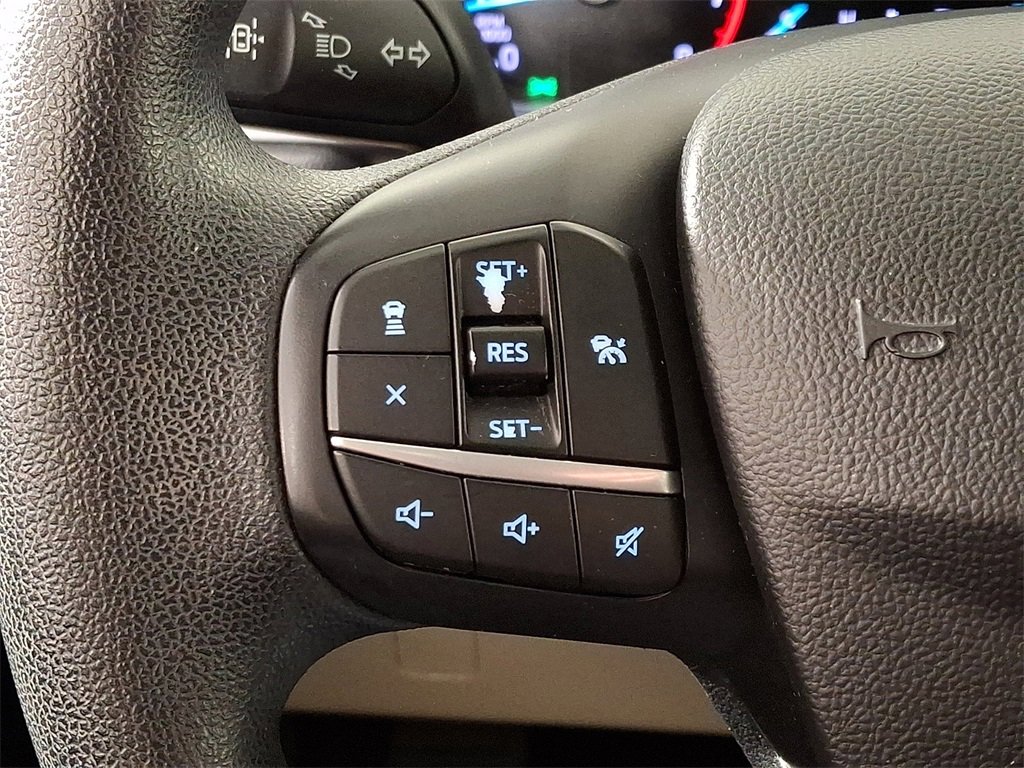 Used 2020 Ford Escape SE image 22