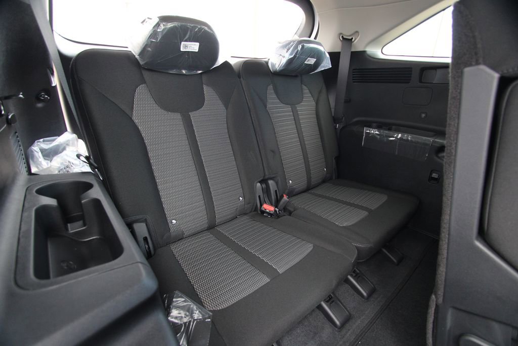 New 2026 Kia Sorento LX image 10