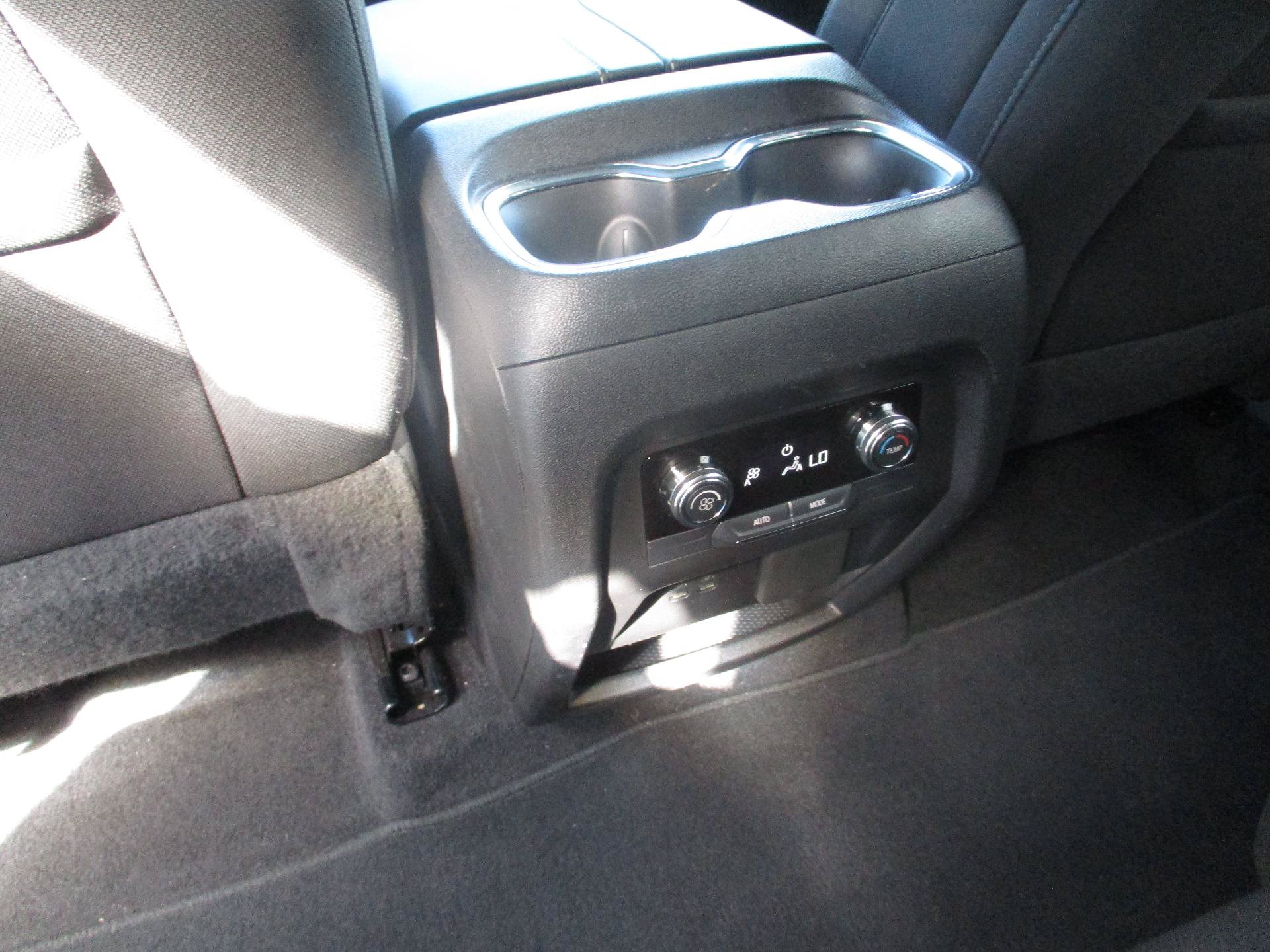 Used 2025 GMC Acadia Elevation FWD image 37