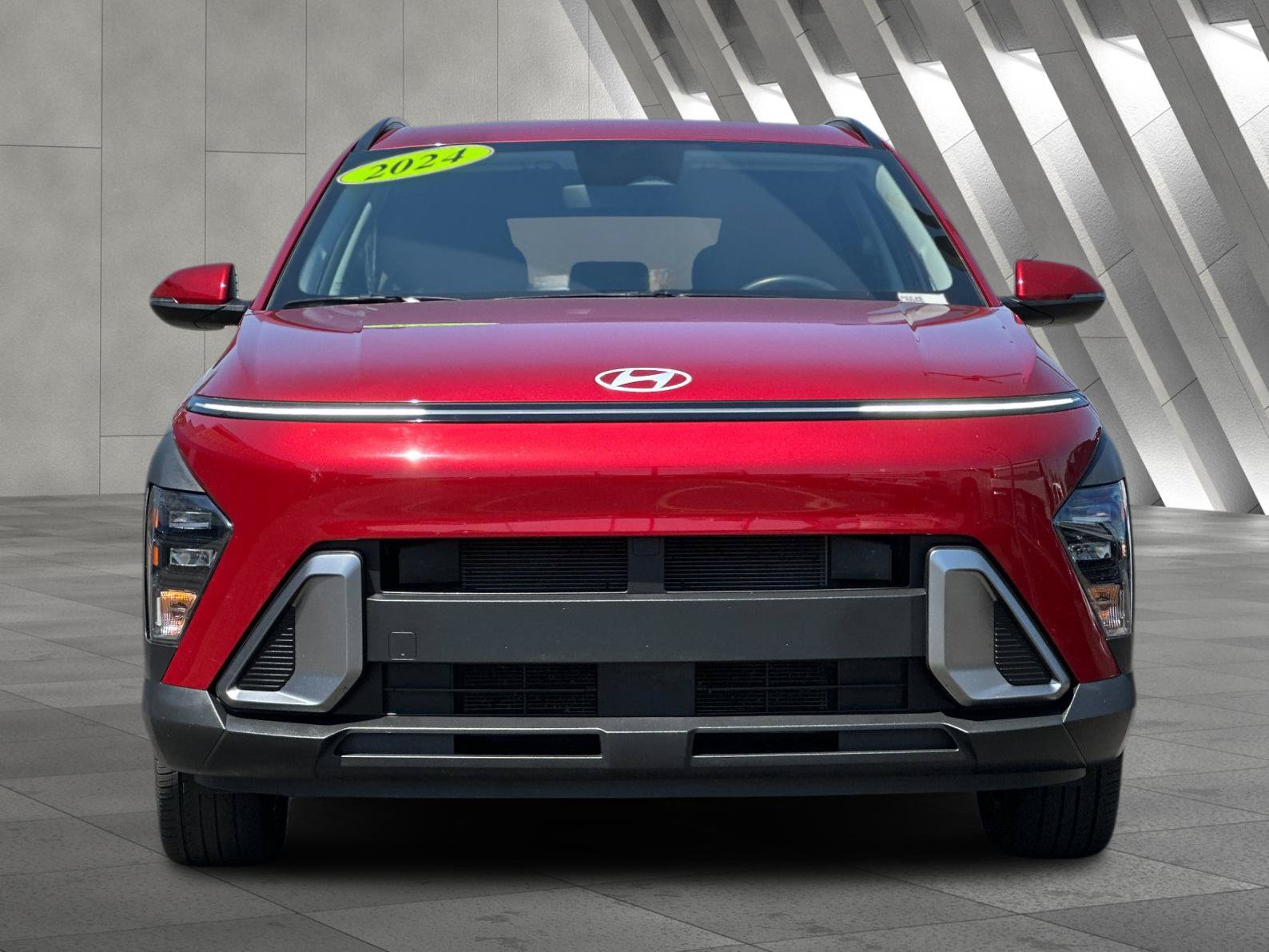 Used 2024 Hyundai Kona SEL FWD image 9