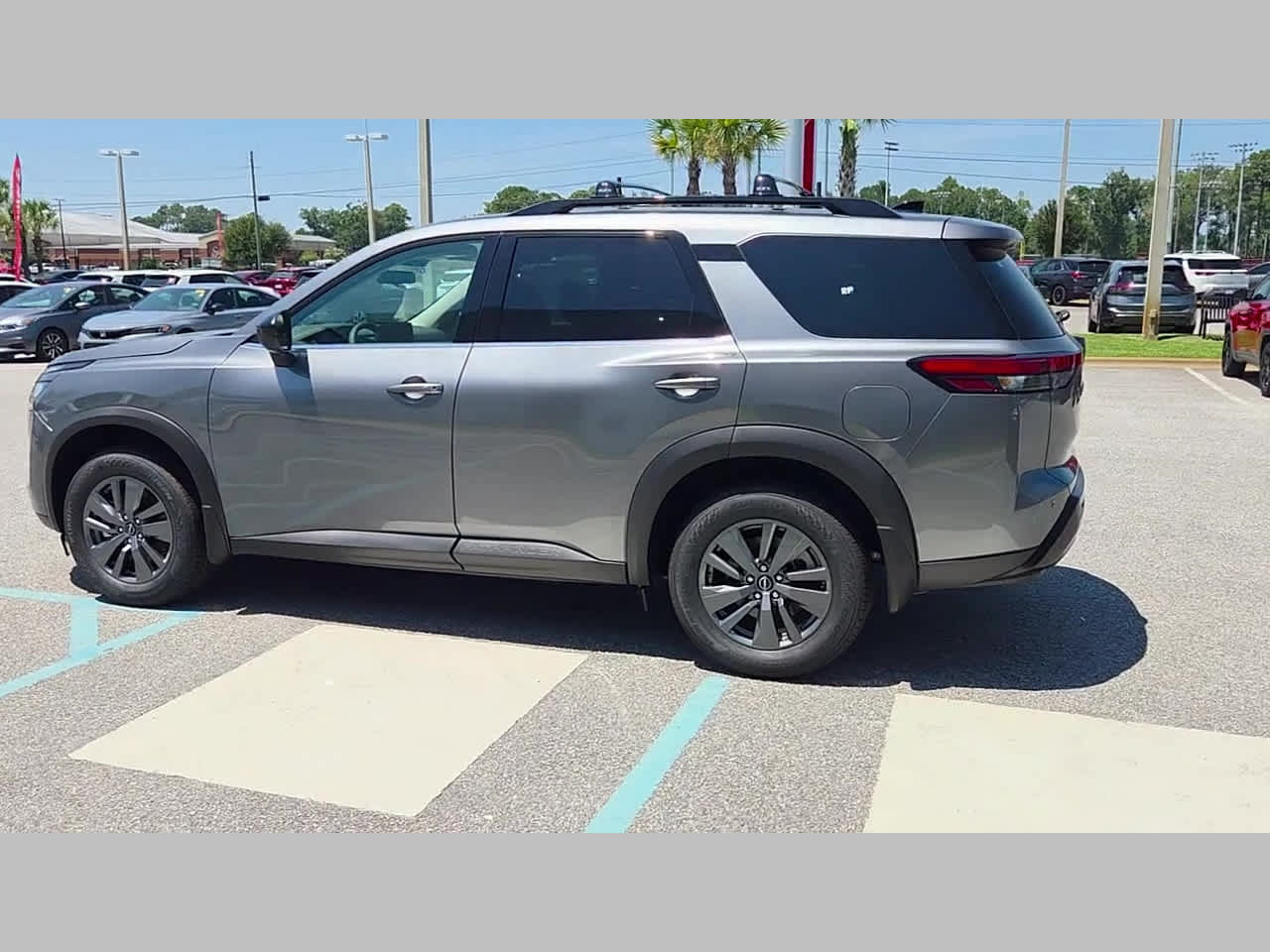 New 2026 Nissan Pathfinder SV w/ Cargo Package FWD image 28