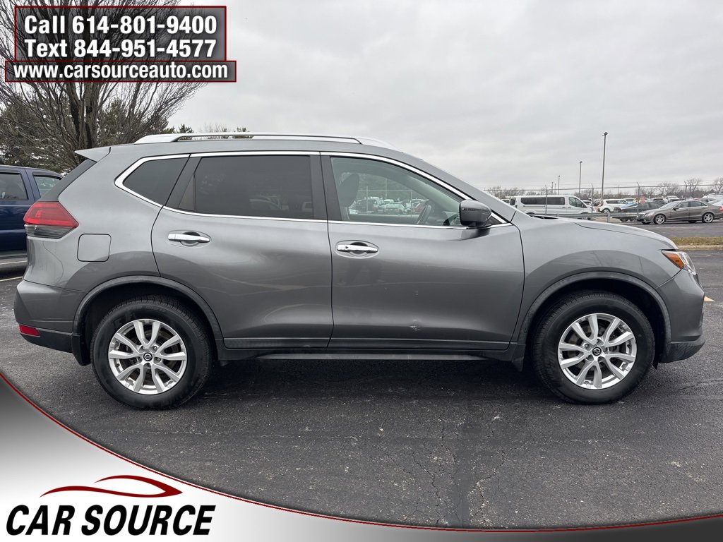 Used 2018 Nissan Rogue SV w/ Premium Package image 7