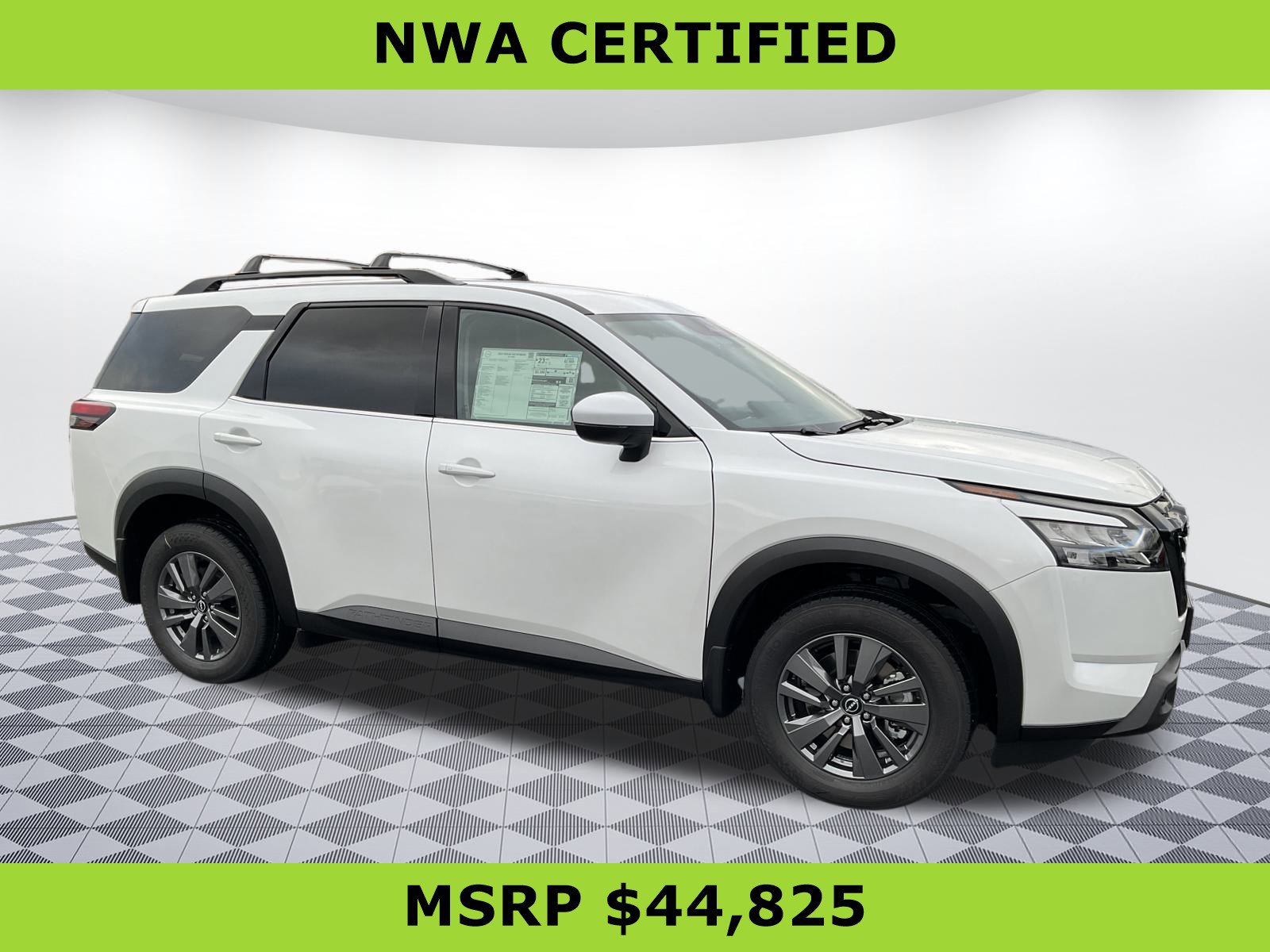 Used 2025 Nissan Pathfinder SV w/ Black Appearance Package