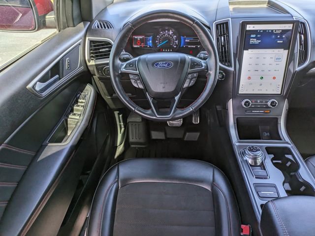 Used 2022 Ford Edge ST-Line image 17